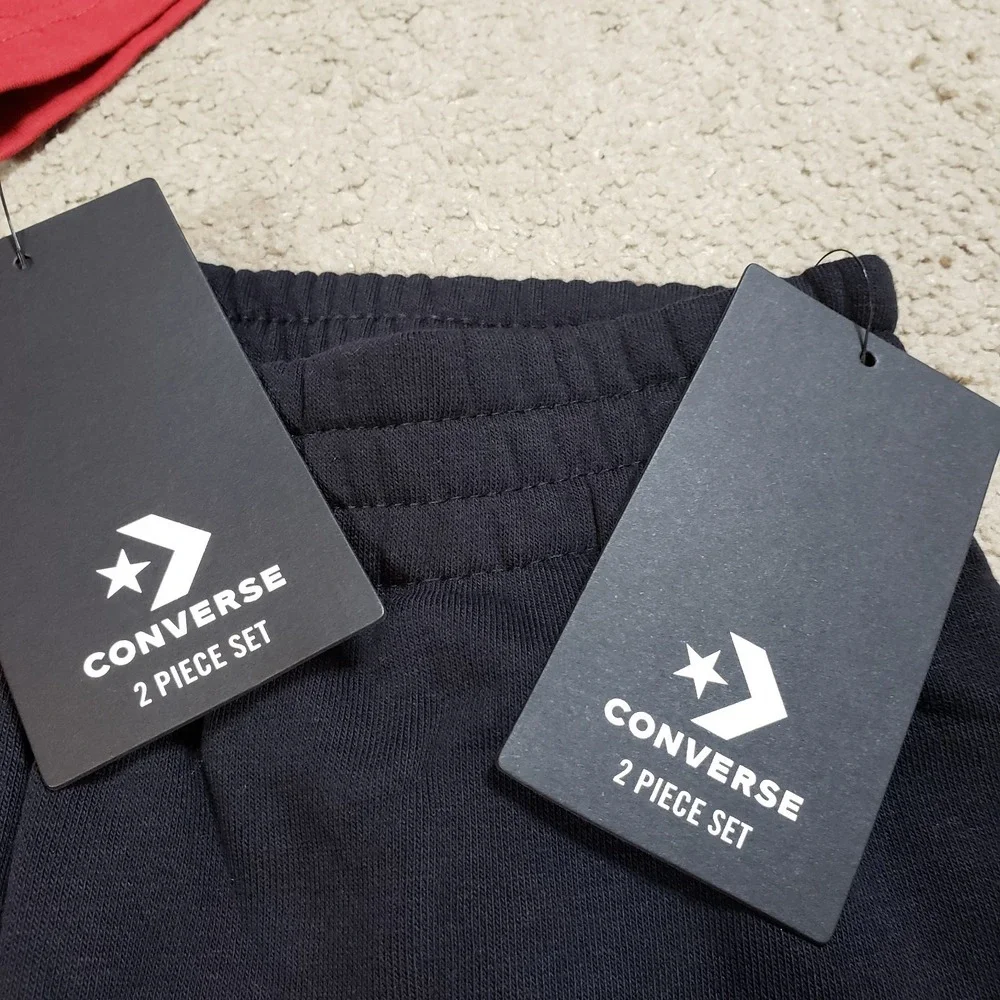 NEW Converse Boys/Kids 2 Piece‎ Outfit T-Shirt & Joggers Pants Sz S Chuck Taylor